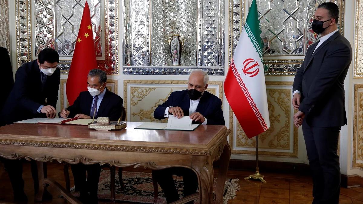 Chiny zacieśniają sojusz z Iranem. Jakóbowski: chcą pokazać, że istnieje antyamerykański blok