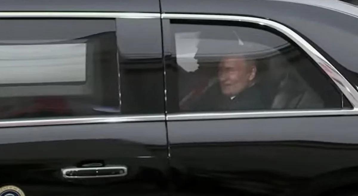 Trump z Putinem w jednej limuzynie. Niecodzienny początek szczytu USA-Rosja