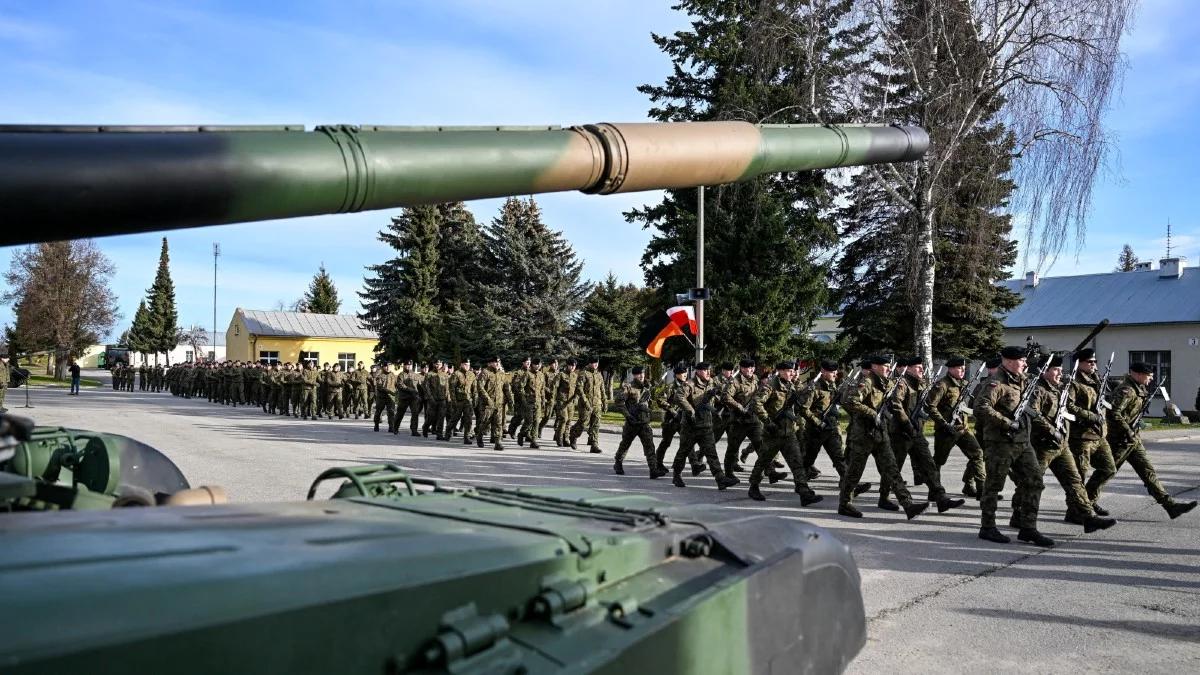 Bezpieczeństwo Polski. Rzecznik rządu: zaczęliśmy zbrojenia wcześniej niż inne kraje