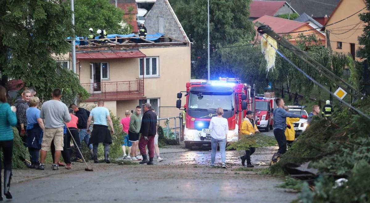 Trąba powietrzna w Małopolsce. Premier zadeklarował wsparcie dla poszkodowanych