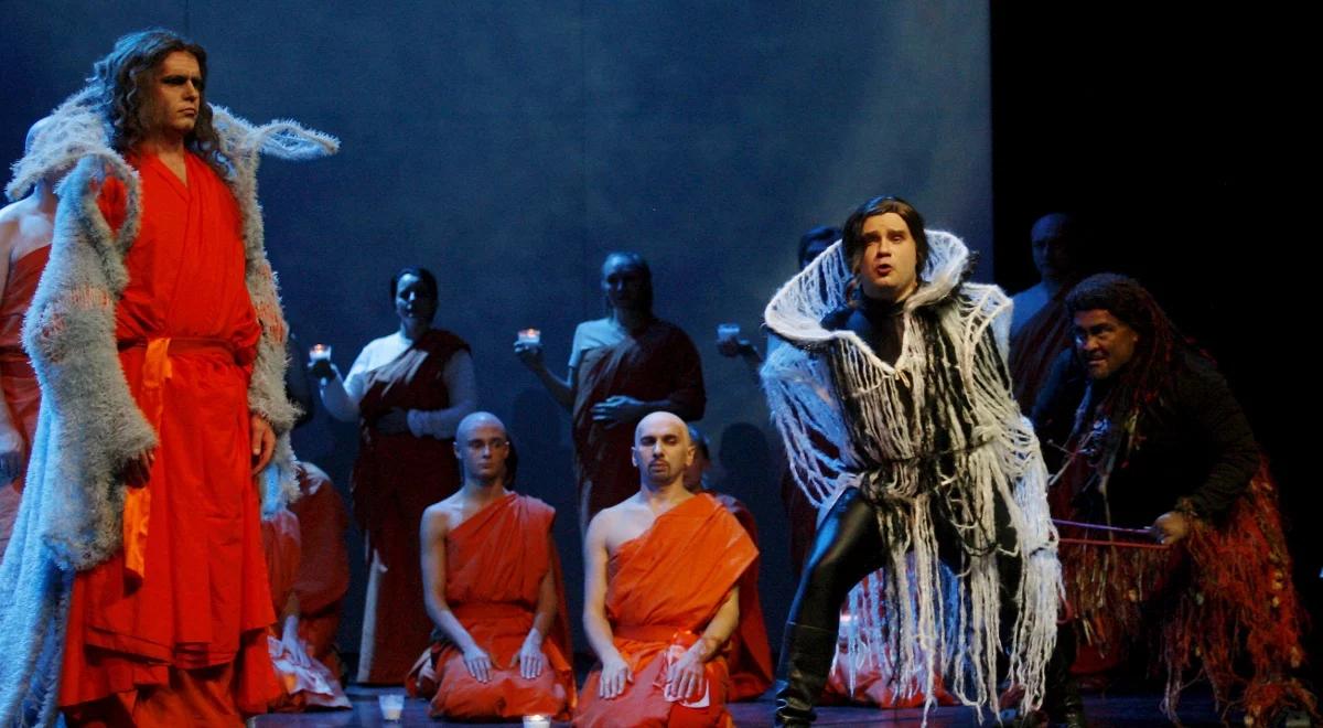Opera w wakacyjnym wydaniu