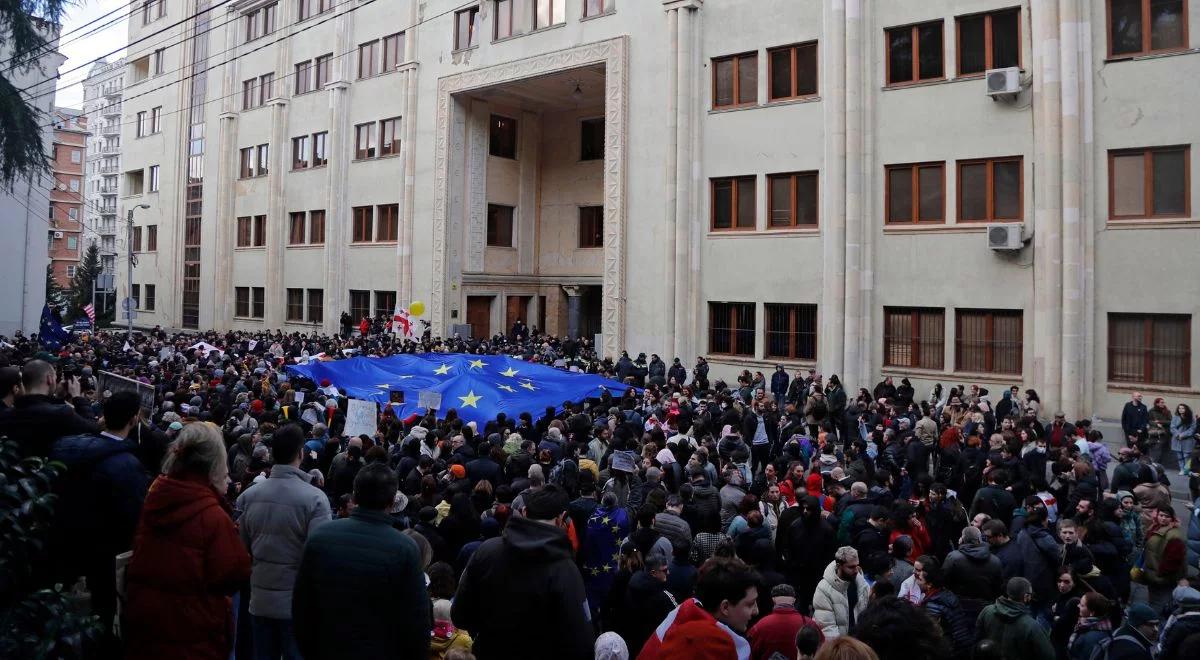 Gruziński rząd ugina się pod presją protestujących. Nie będzie ustawy o "zagranicznych agentach"