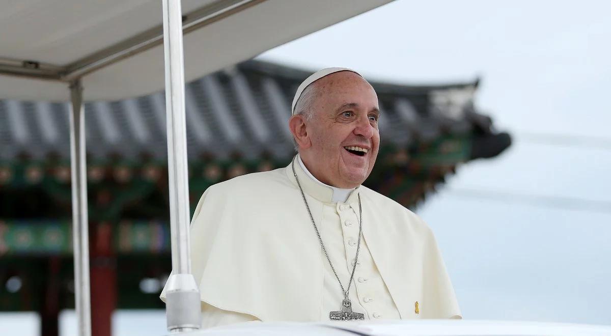 "W życiu zawsze okazywał wielką miłość do najsłabszych". Papież Franciszek o nowym polskim błogosławionym