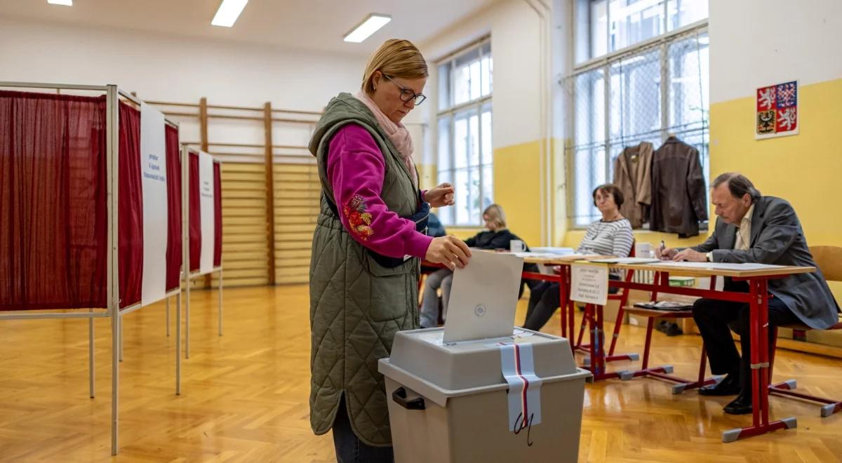 Wybory w Czechach. ANO Babisza kontra opozycja. Znamy częściowe wyniki