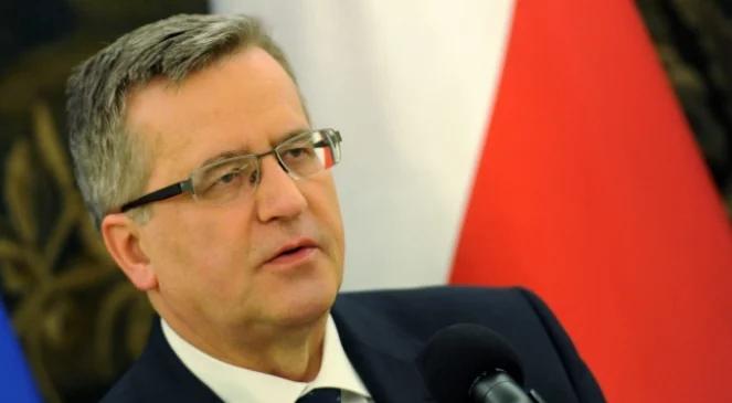 Obama dzwonił do Komorowskiego. "Potwierdził gwarancje bezpieczeństwa dla Polski"