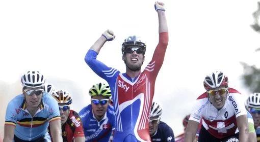 Mark Cavendish zdobył tęczową koszulkę