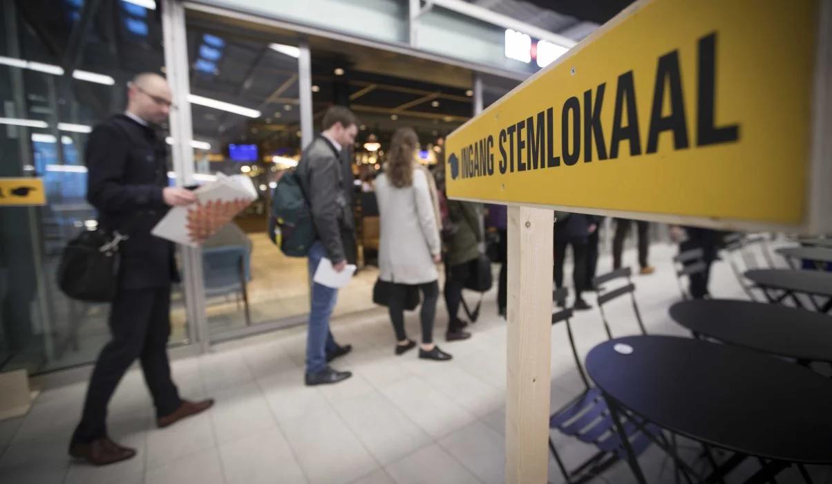 Holendrzy wybierają parlament. W izbie nawet 13 partii?