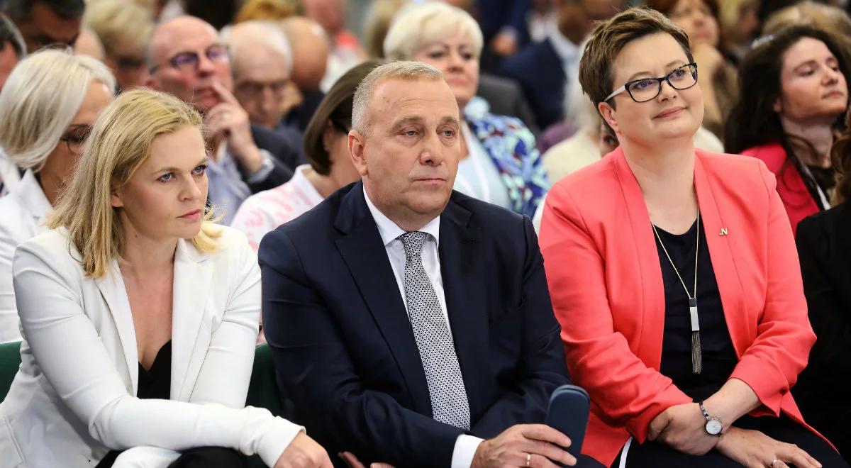 Ryszard Terlecki: wielotygodniowe rozmowy opozycji skończyły się politycznym blamażem