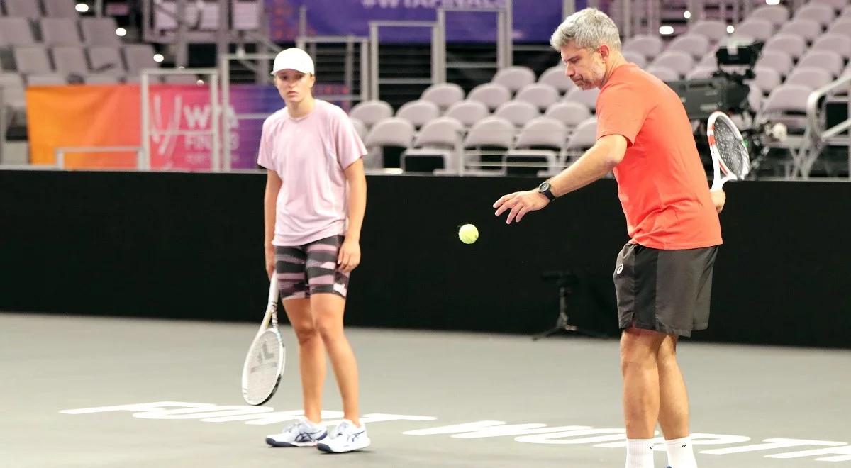 WTA Finals: Iga Świątek już trenuje w Cancun. Wiktorowski uspokaja: zakładamy, że wszystko będzie w porządku