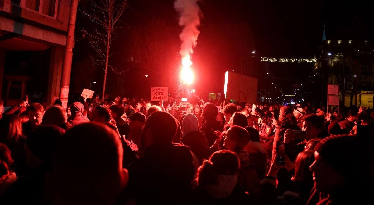 Serbska opozycja apeluje do UE o nieuznanie wyników wyborów. Kolejne osoby rozpoczęły głodówkę 