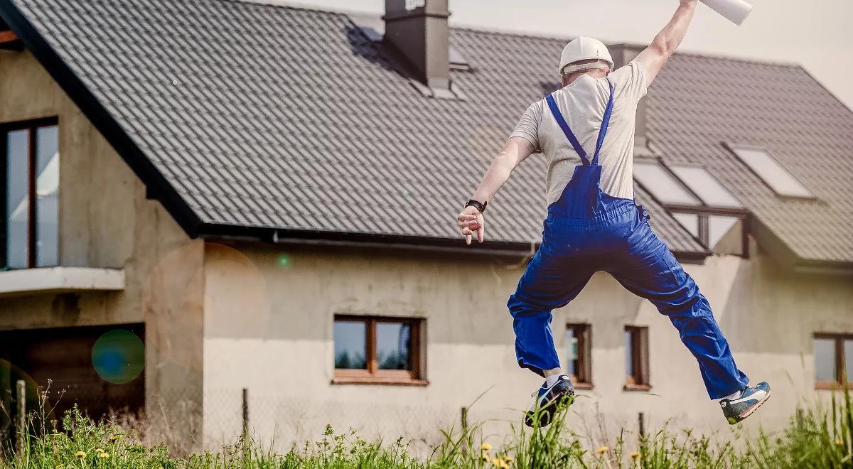 Płace w Polsce rosną i będą rosły. W której branży najbardziej?