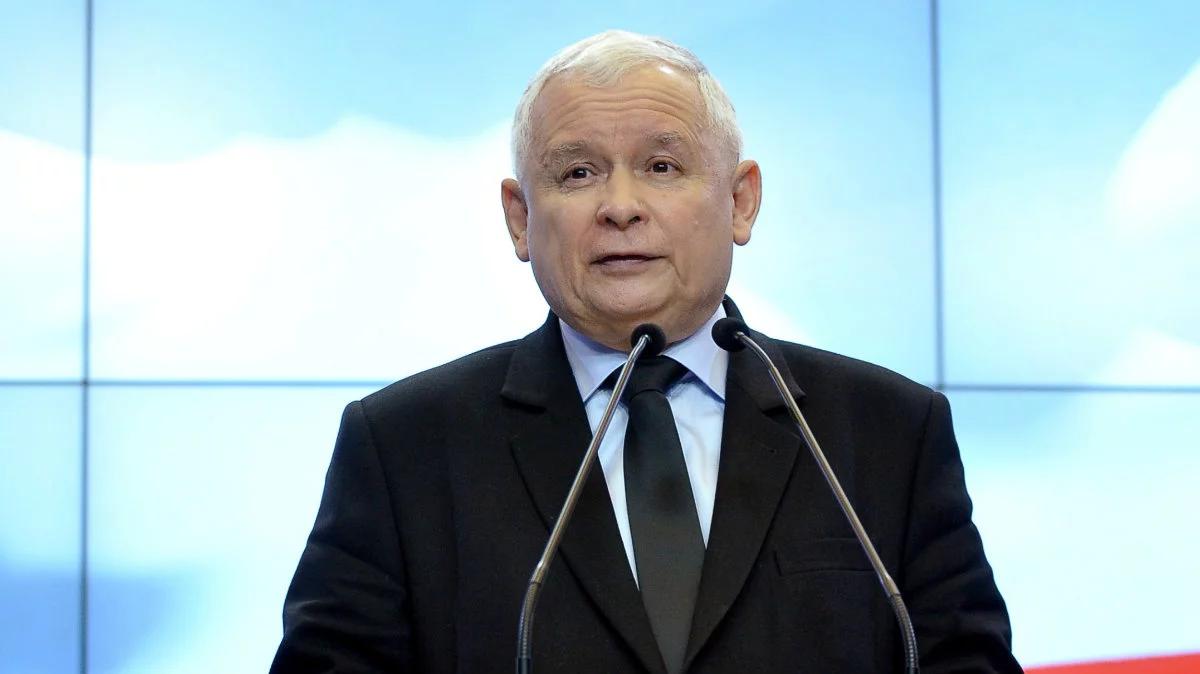 PiS na razie rezygnuje z dwukadencyjności w samorządach. Jeszcze nie w tych wyborach