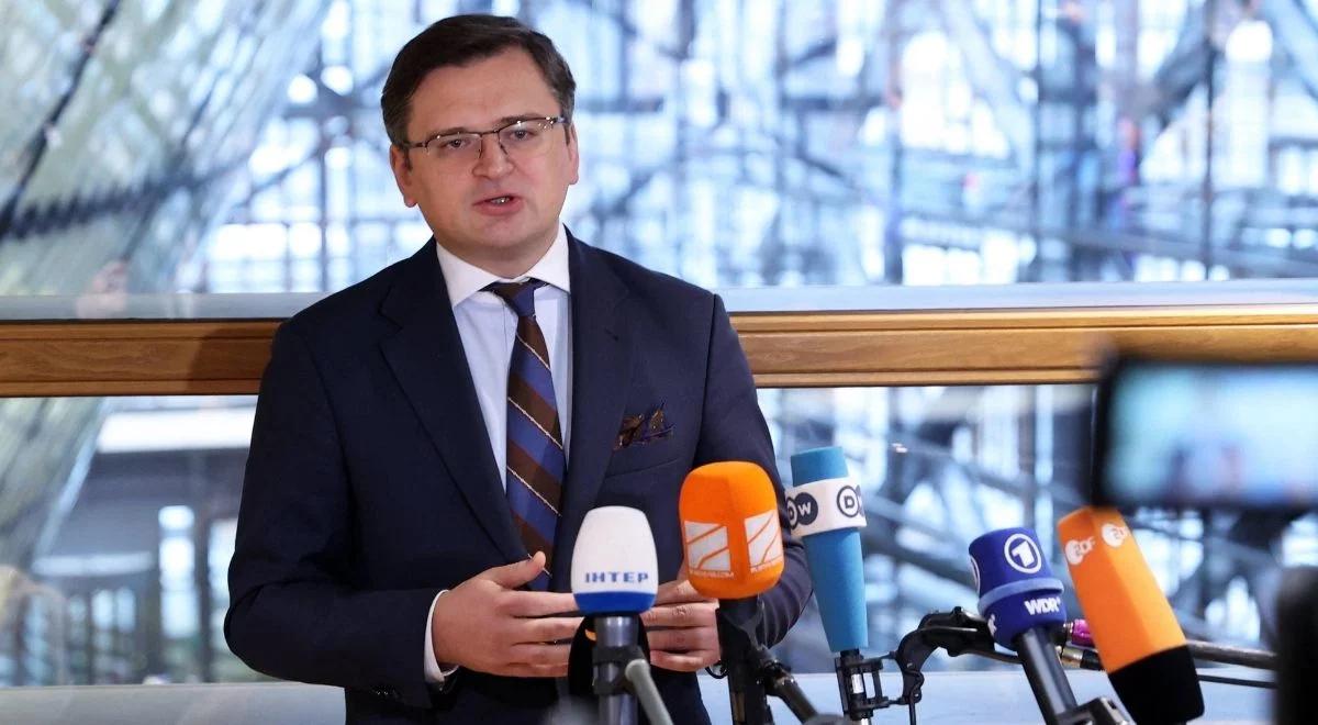 Agresja Rosji na Ukrainę. Kułeba: będziemy walczyć o każdy centymetr naszej ziemi