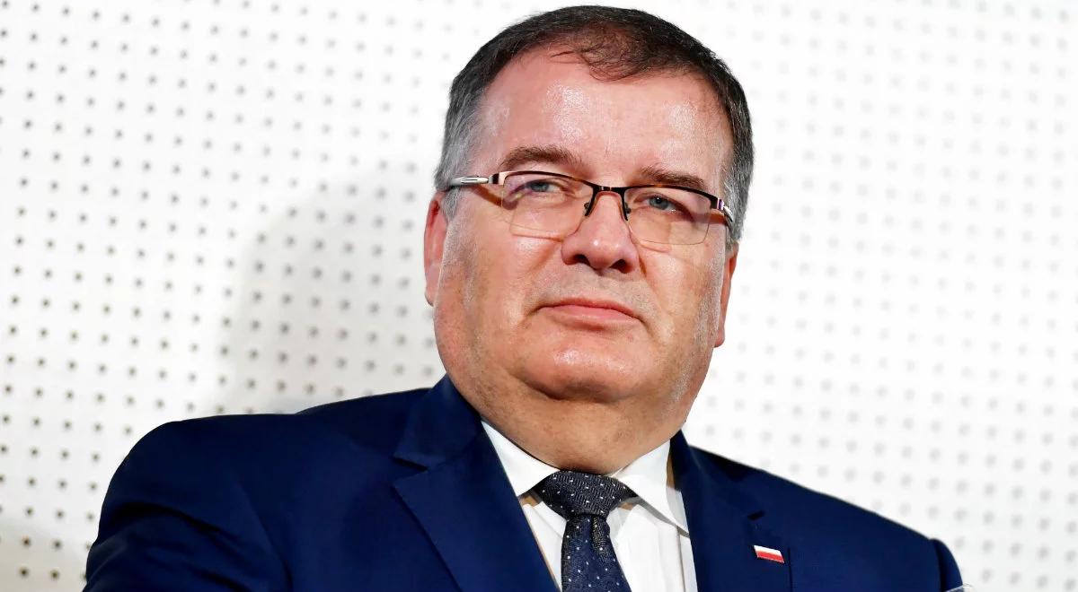 Prezydent podpisze ustawy sądowe? Dera: sędzia, który kradnie nie może być uniewinniany