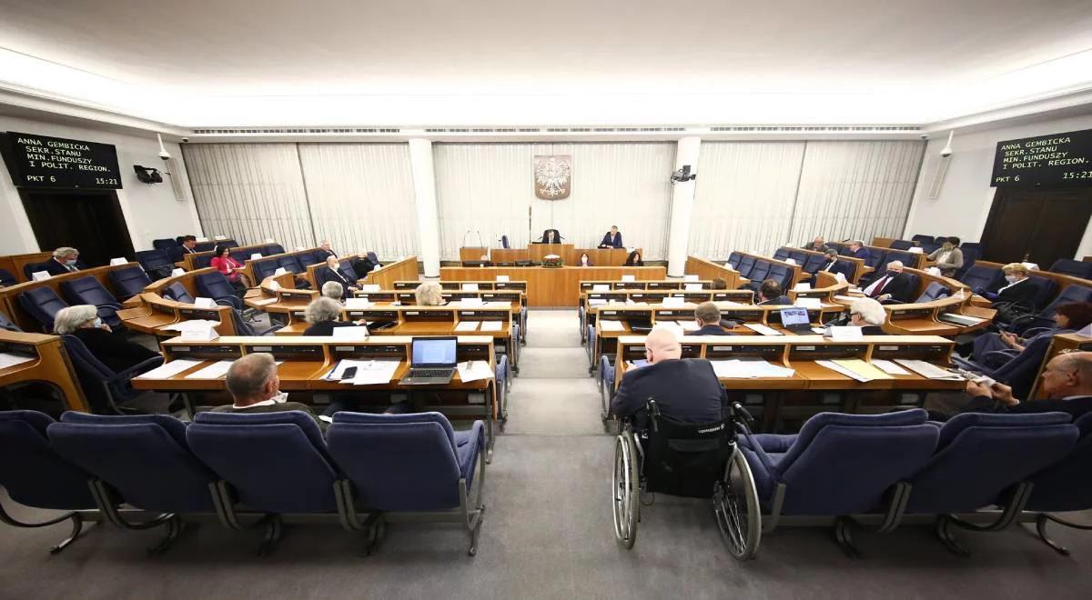 "Okrągły stół stał się okrągłym kantem". Truskawa o działaniach Senatu ws. ustawy o wyborach prezydenckich