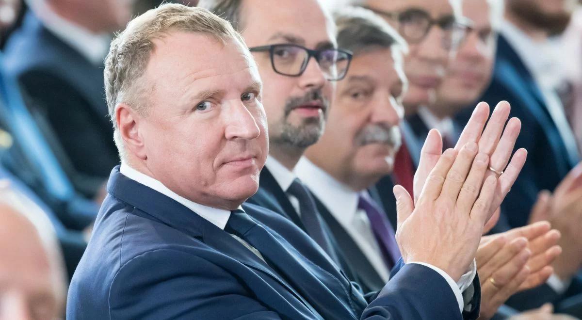TVP. Minister Sienkiewicz zawiadamia prokuraturę. "Kurski zniszczył instytucję"