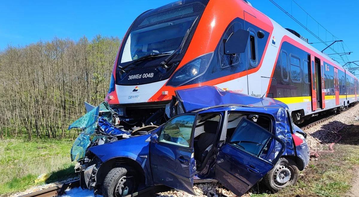 Tragedia na torach w Tomaszowie Mazowieckim. Nie żyje kobieta i 13-letnia dziewczynka