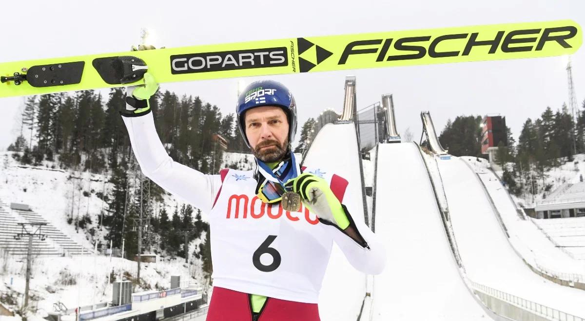 Weteran wrócił na skocznie. 44-letni Janne Ahonen z brązowym medalem mistrzostw Finlandii