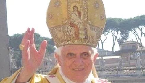 Papież Benedykt XVI: Boże Narodzenie to nie bajka