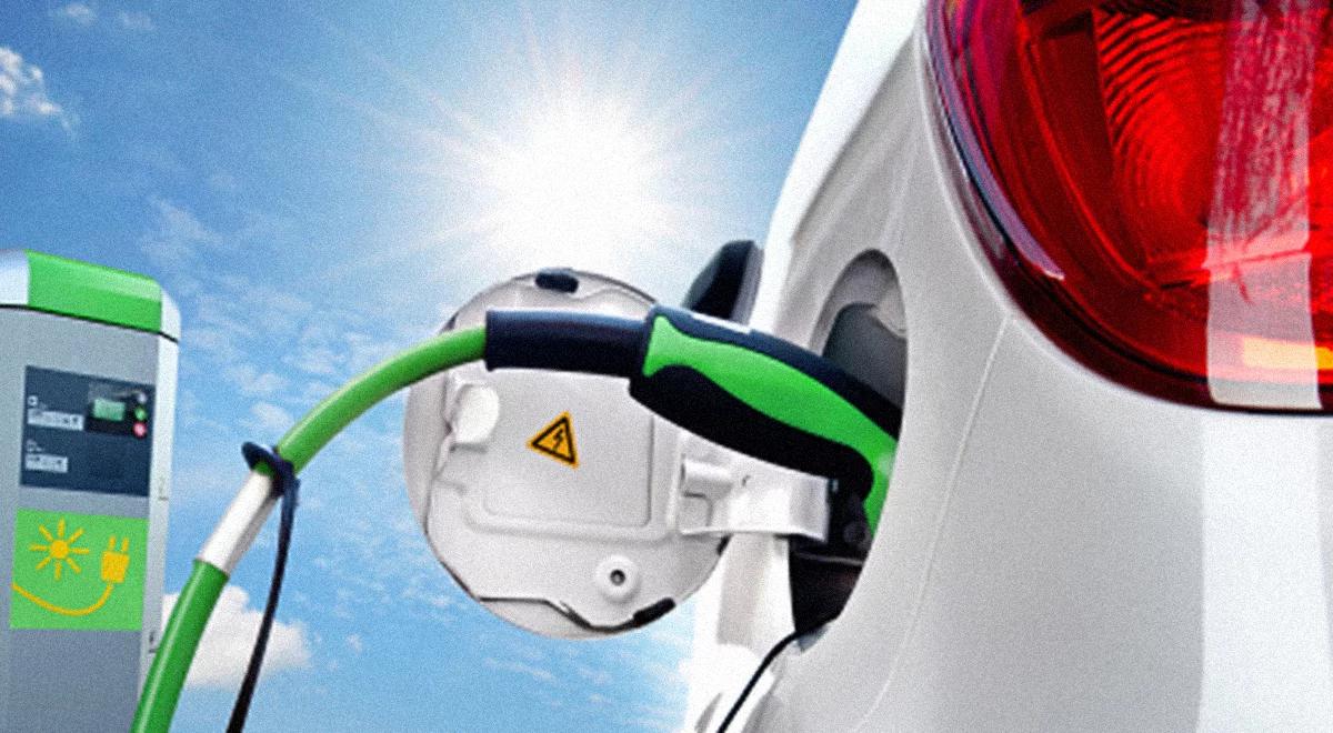 Milion samochodów elektrycznych na polskich drogach w 2025 roku