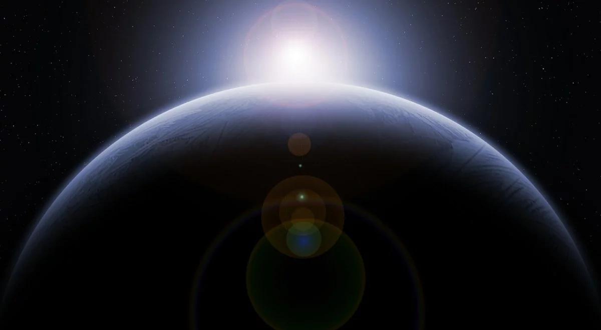 Asteroida przeleci niedaleko Ziemi. Czy może być groźna?