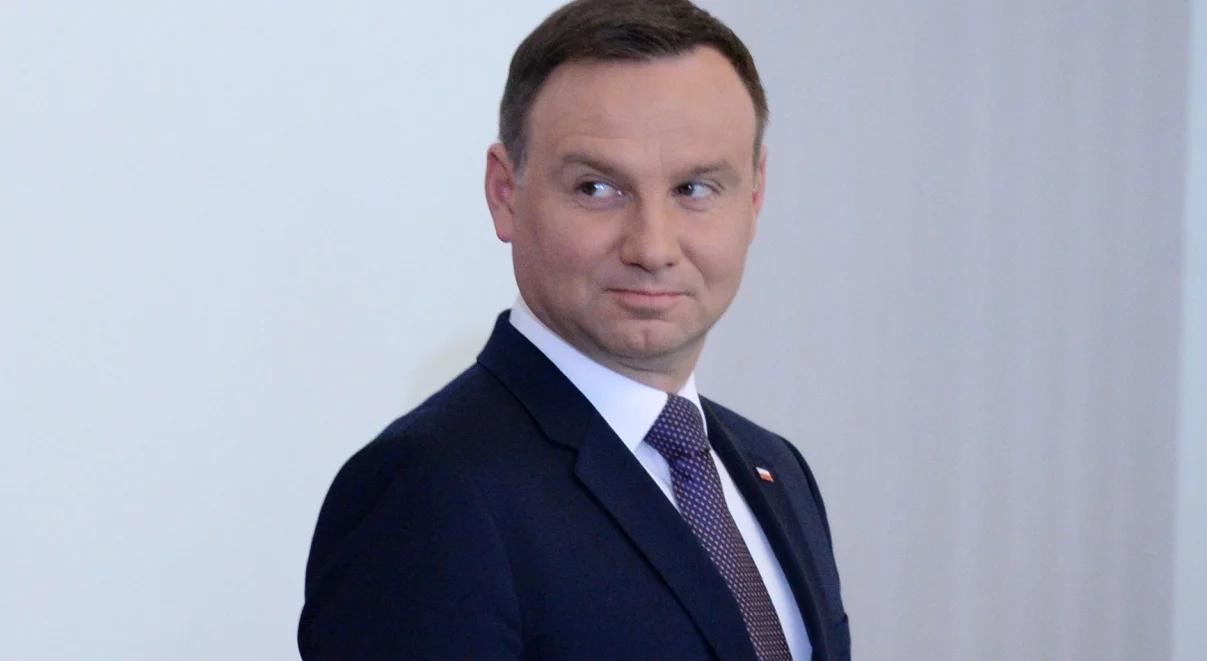 Prezydent podpisał ustawę o darmowych lekach dla seniorów i nowelizację Karty Nauczyciela