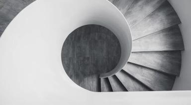 Patodeweloperka, najlepsze projekty architektoniczne, designerzy kreujący nowe mody, zmiany klimatu i ich wpływ na otaczającą nas przestrzeń oraz społecznicy zmieniający nasze miasta.  O tym wszystkim rozmawiamy w każdą środę o godzinie 22.05. Zapraszają Błażej Prośniewski i Krzysztof Grzybowski.