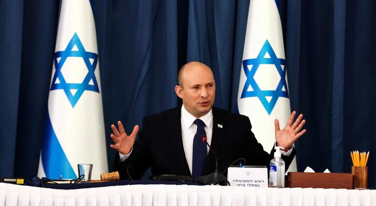 "Izrael nie może pozostać obojętny". Naftali Bennett ostro o nowelizacji k.p.a.