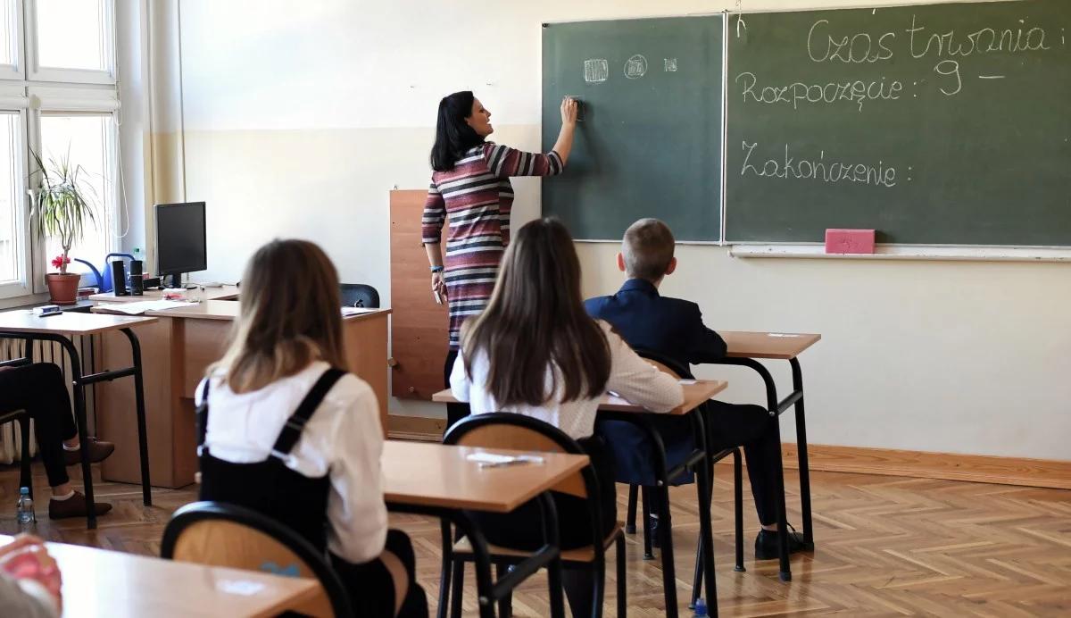 Egzamin ósmoklasisty 2019: rozprawka lub opowiadanie na motywach z "Małego Księcia". Zobacz arkusze