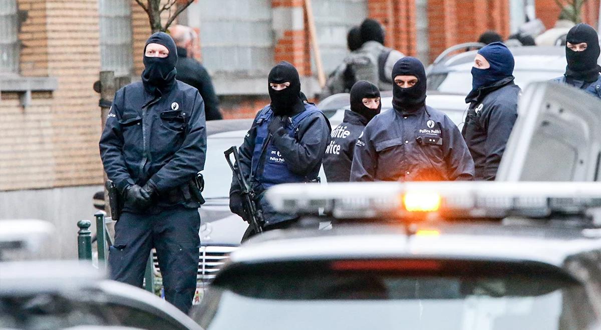 Polowanie na terrorystów, kolejne naloty. Francja powoli budzi się do życia