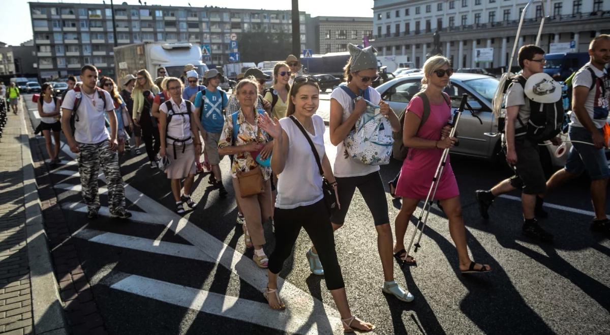 35. pielgrzymka akademicka w drodze z Warszawy na Jasną Górę. "Bądźcie stróżami poranka"