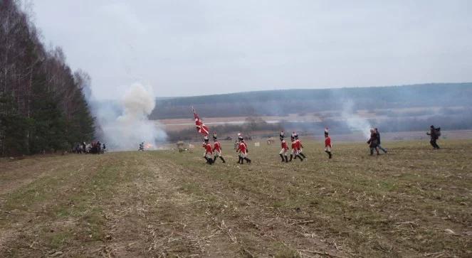 Rekonstrukcja walk w 200. rocznicę Bitwy nad Berezyną