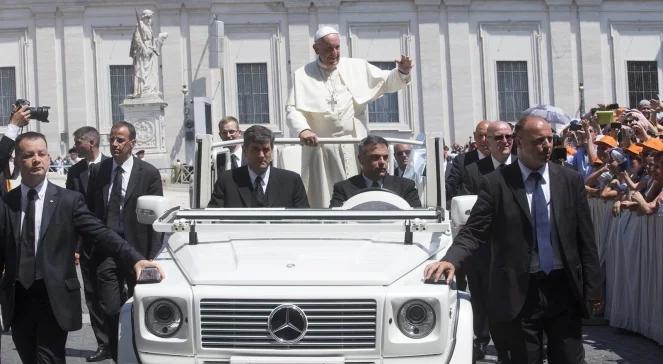 Franciszek: negowanie Holokaustu to szaleństwo
