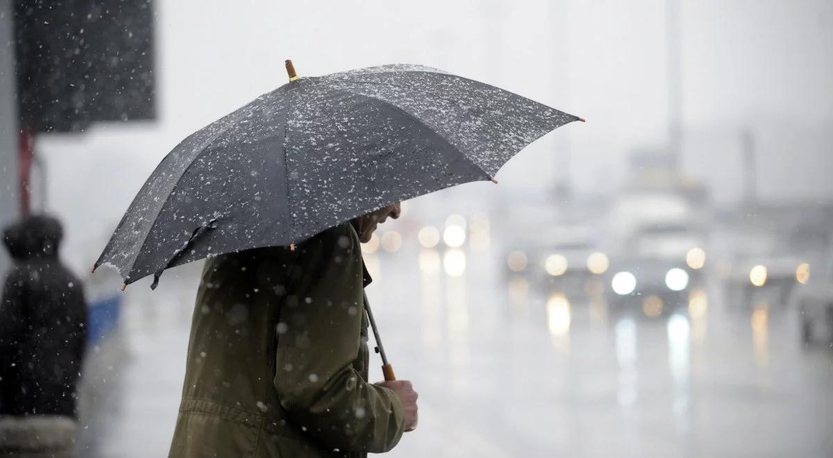 Śnieg i intensywne opady deszczu. IMGW wydał ostrzeżenie hydrologiczne