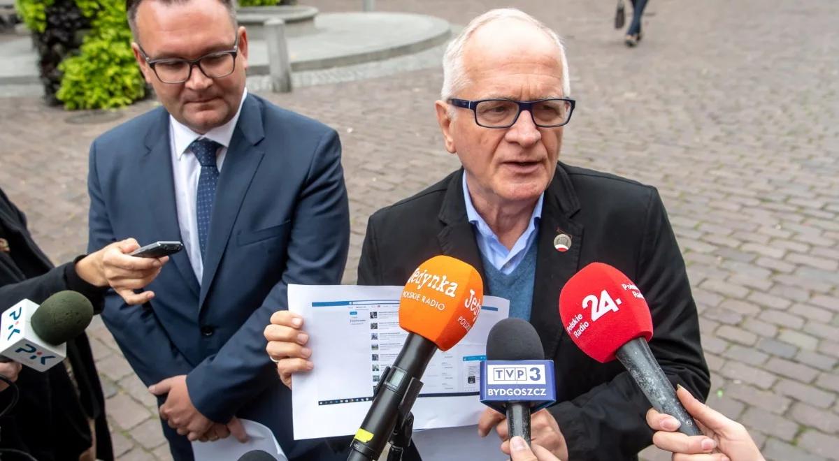 "Zahamować cenzurę". K. Czabański o blokowaniu postów na Facebooku