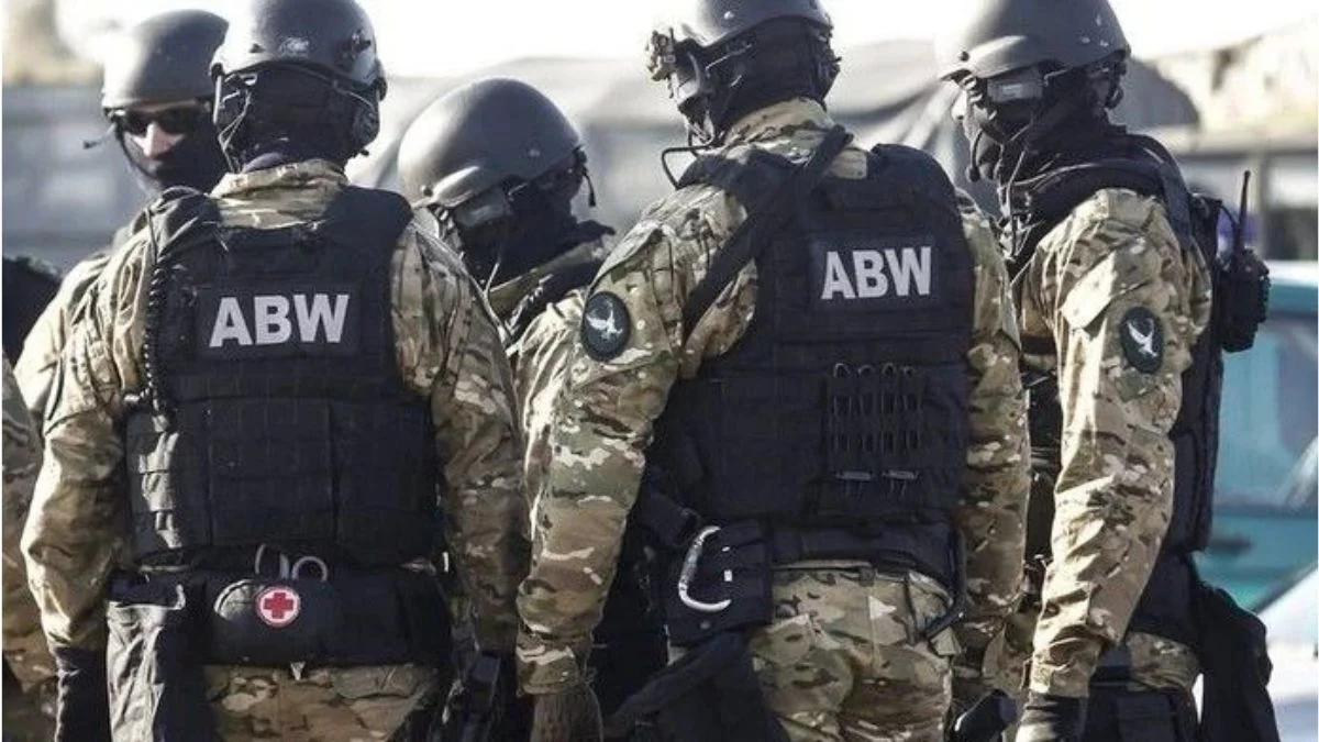 Białoruski agent zatrzymany przez ABW. Premier z pilnym komunikatem