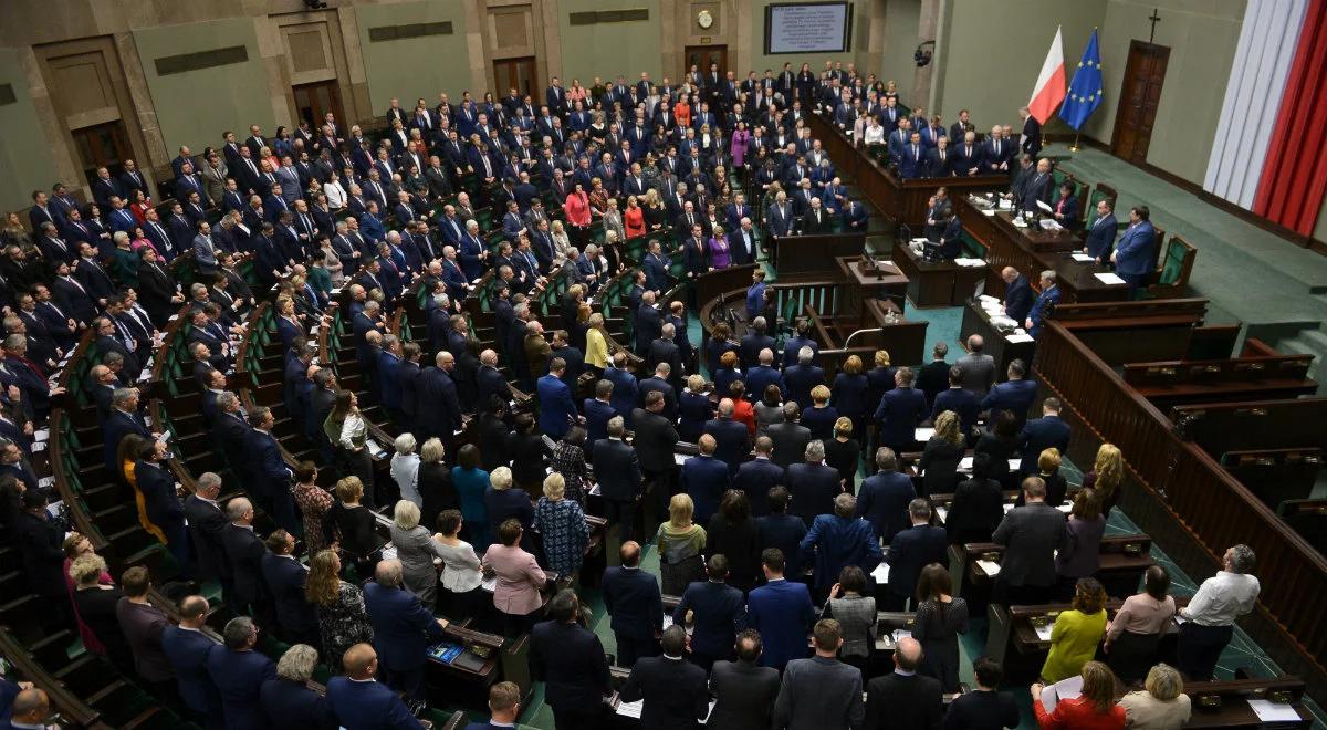 Sejm uczcił 75. rocznicę wyzwolenia obozu Auschwitz-Birkenau