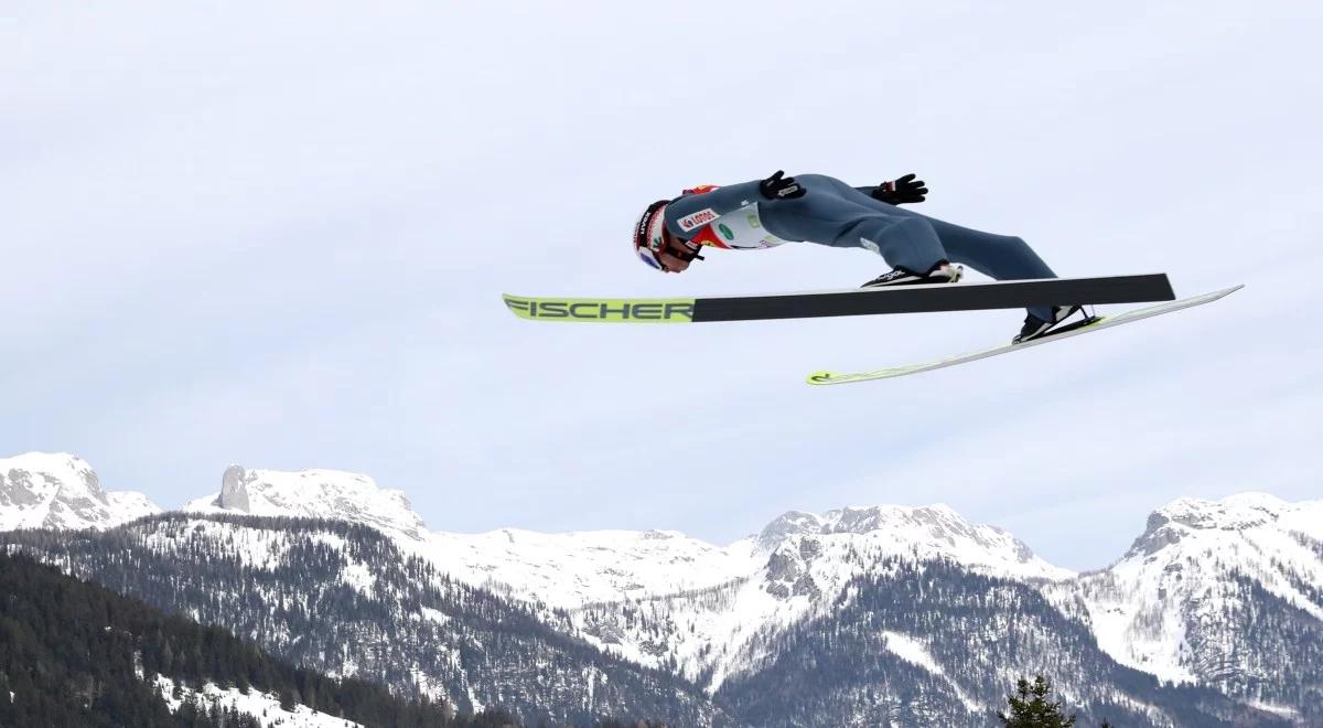 PŚ w skokach: na Kulm anulowano 2. serię. Stoch odetchnął po skoku w finale. "No i co, panie Borku?"  