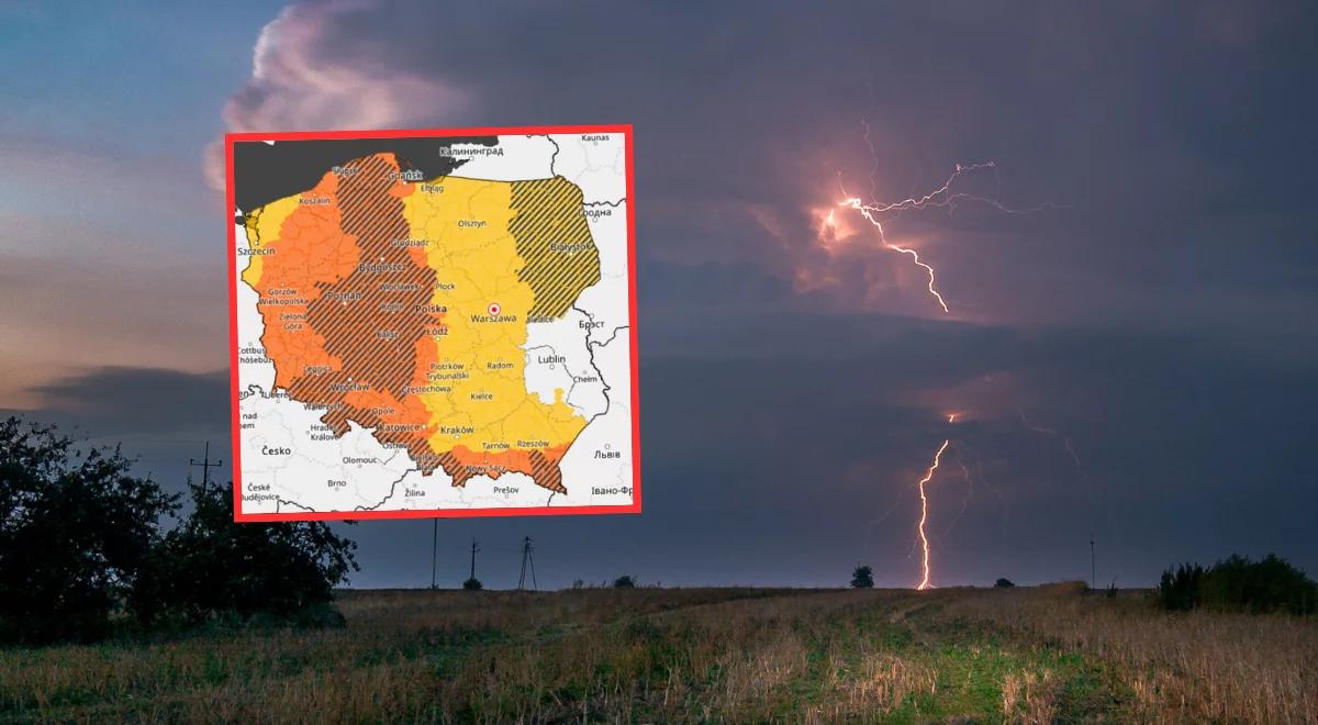 Potężne wyładowania. IMGW podnosi poziom alertów. Sprawdź, gdzie jest burza