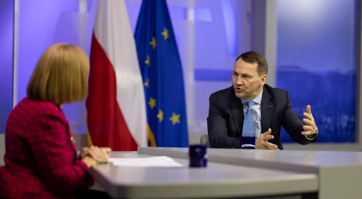 Minister Sikorski reaguje na groźby jądrowe Putina. "Nie powinny nas powstrzymywać"