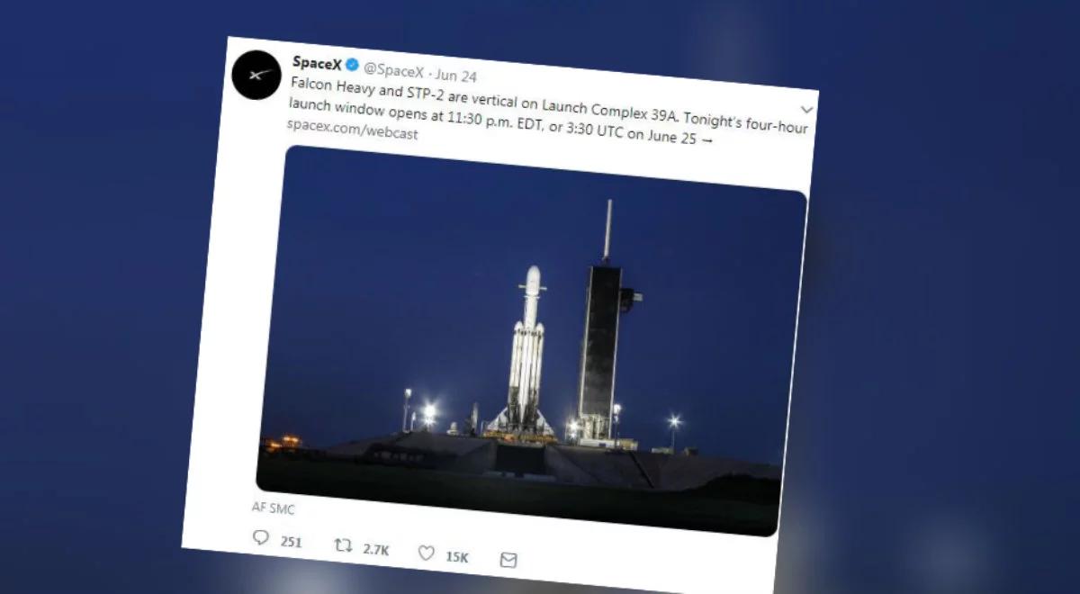 Elon Musk wysłał w orbitę najpotężniejszą na świecie 64-tonową rakietę 