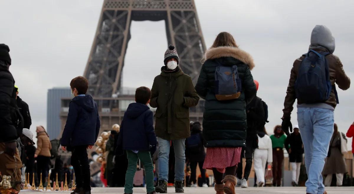 Obowiązek szczepień na COVID-19 we Francji? Macron: to całkowicie możliwe