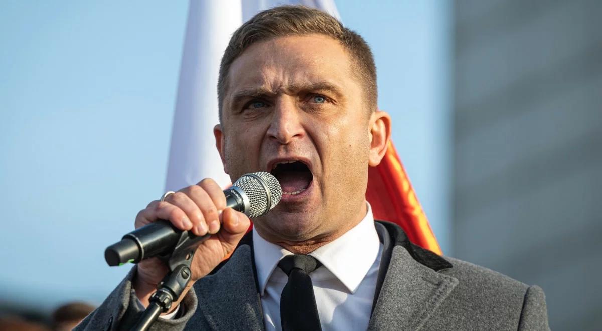 Ilu Polaków popiera Bąkiewicza i Ruch Obrony Granic? Dominują dwie grupy