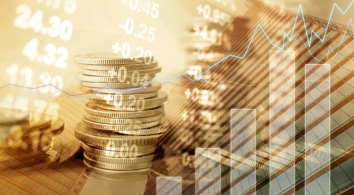 Eksperci: wybór między IKE a ZUS zależy od wieku, indywidualnej sytuacji finansowej i rodzinnej