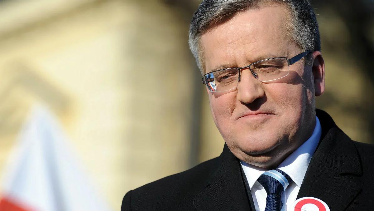 Były prezydent w prokuraturze. Bronisław Komorowski zeznaje w sprawie katastrofy smoleńskiej