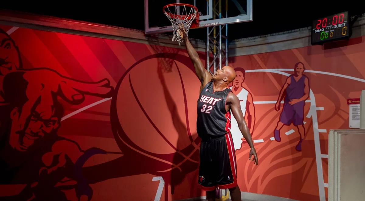 Legenda NBA kupiła nastolatkowi 10 par butów. "Strasznie ciężko było znaleźć coś w tym rozmiarze"