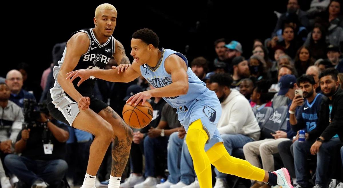 NBA: niezły występ Jeremy'ego Sochana. Spurs przegrywają po wyrównanym meczu