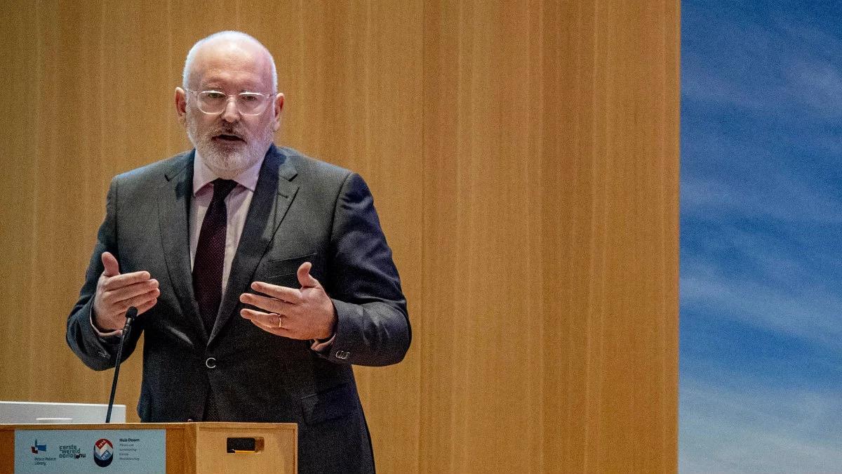 Frans Timmermans: decyzja Trybunału ws. SN powinna być wdrożona