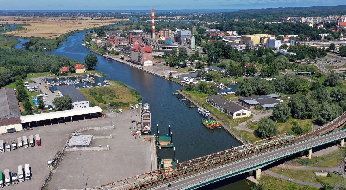 Rząd chce odbudować port Elbląg nawet bez udziału miasta. Ekspert: w sytuacji sporu to słuszne rozwiązanie