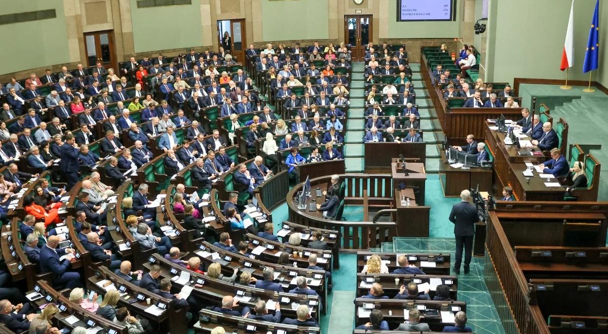 Sejm uchwalił przygotowaną przez rząd ustawę o reformie szpitali